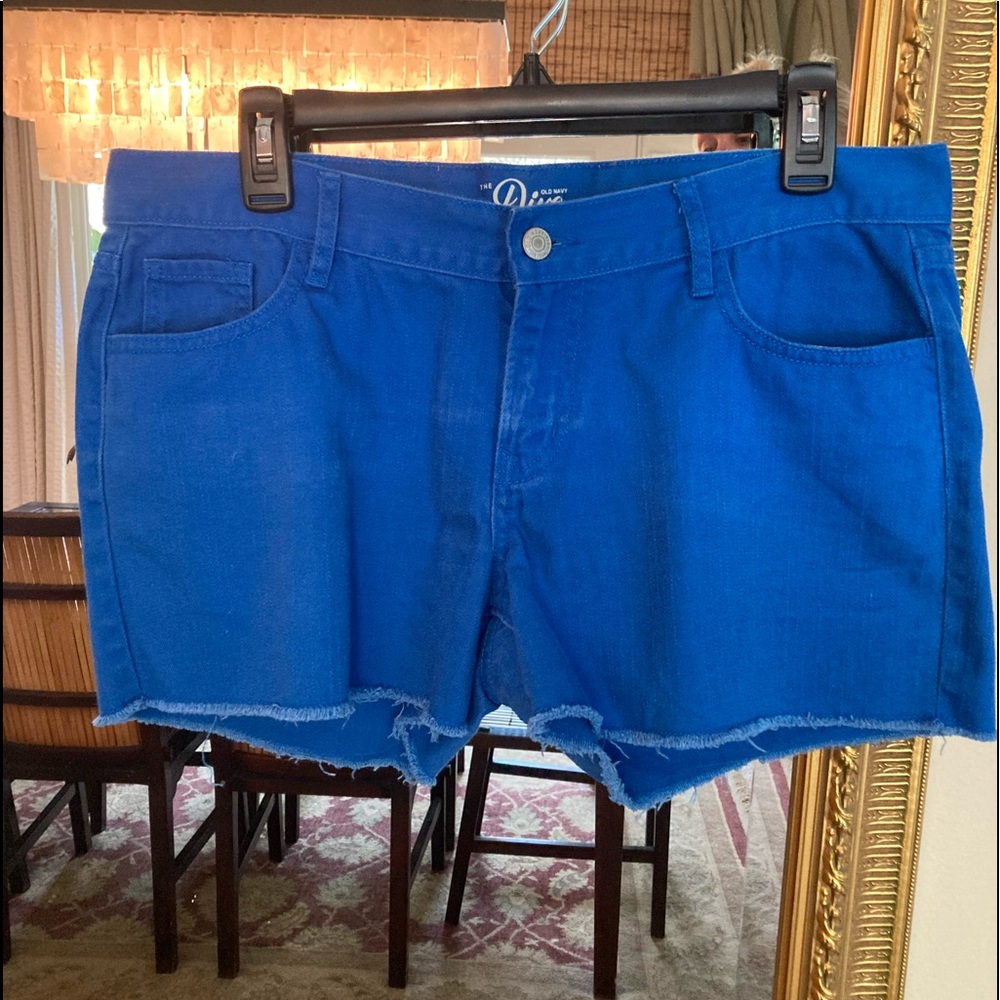 Old Navy blue DIVA shorts! 10